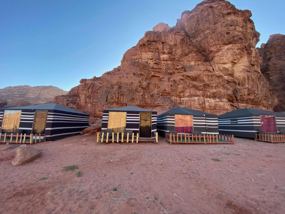 Wadi Rum Moon Light Camp Luaran gambar